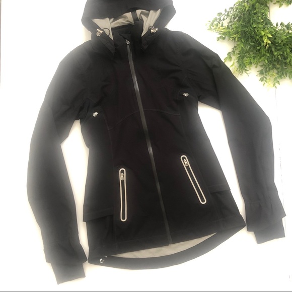 Lululemon Black Puddle Jumper Jacket - Picture 3 of 8